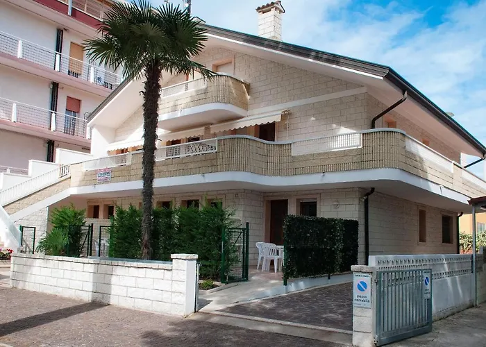 Appartamenti Lignano Sabbiadoro-Villa parco paradiso