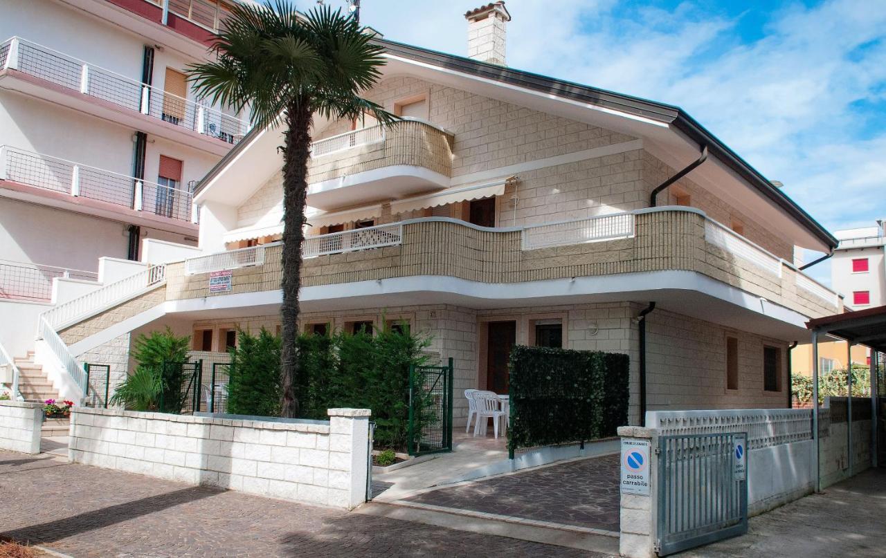 Lignano Sabbiadoro-villa Parco Paradiso Appartamento