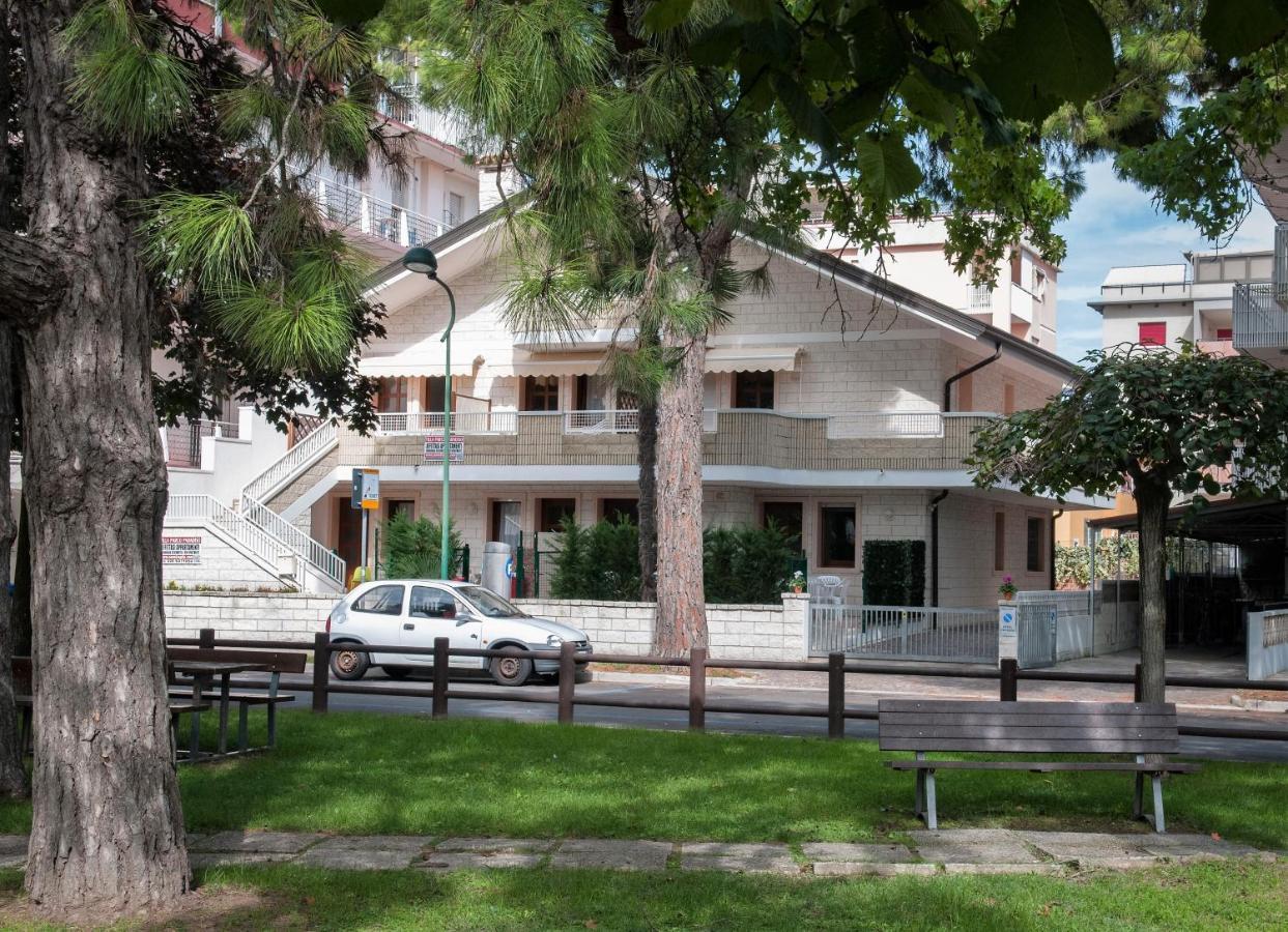 Appartamento Lignano Sabbiadoro-villa Parco Paradiso
