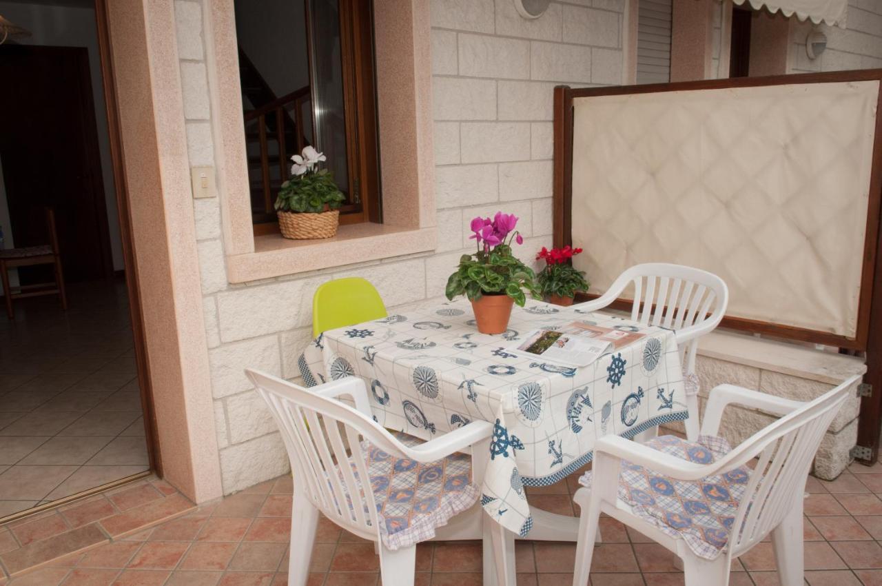Appartamento Lignano Sabbiadoro-villa Parco Paradiso